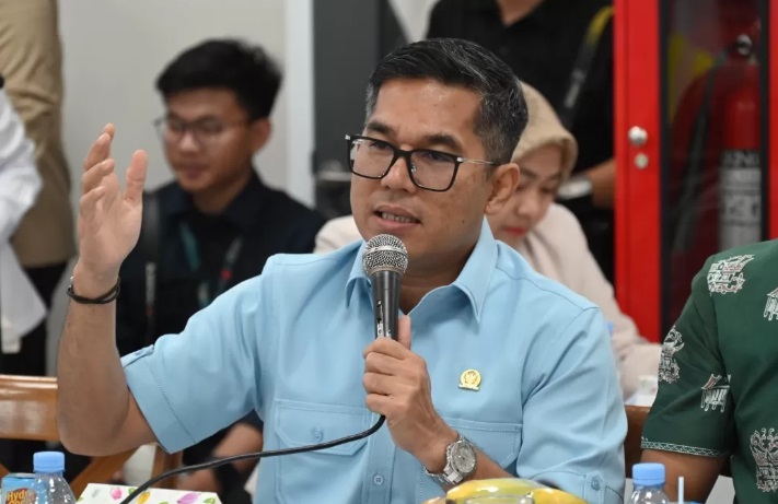 pak lokot na