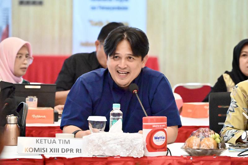ketua tim rinto